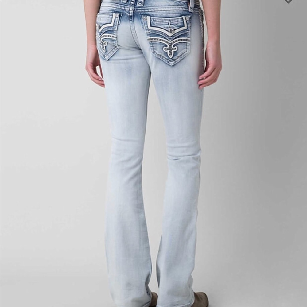 Rock revival light wash jeans